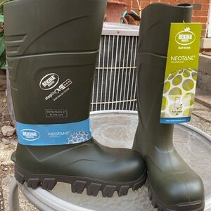 Bekina Men's Olive Green Neotane Safety Work Boots